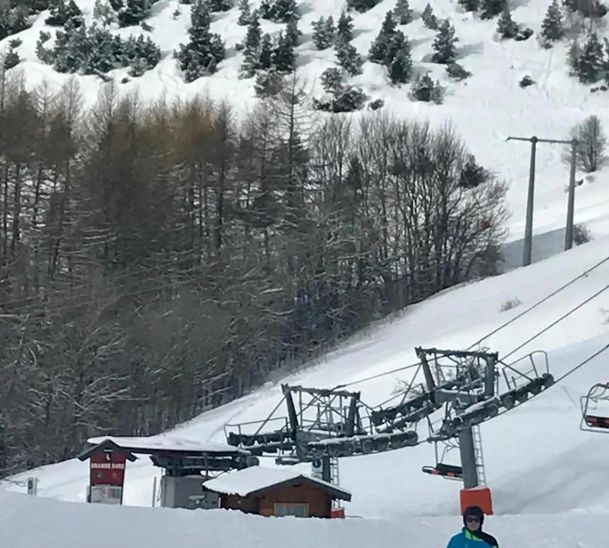 B2 Superbe Apart Ski Au Pied Vue Magnifique Huez 0*,  França